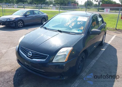 2010 Nissan Sentra 2.0 from USA, damaged, VIN 3N1AB6AP6AL625894